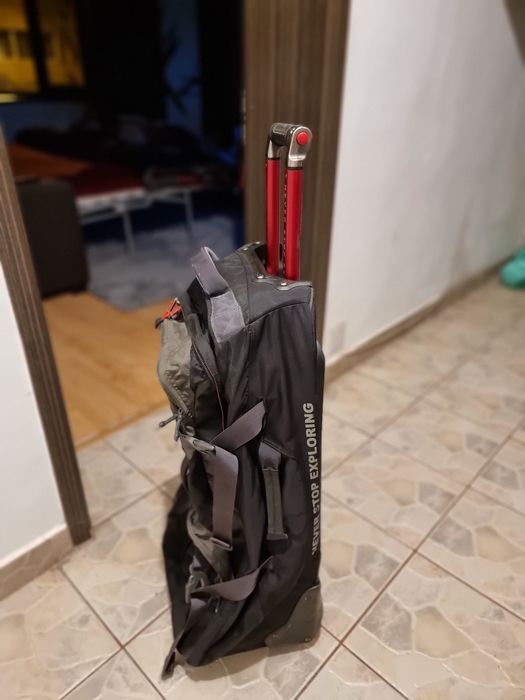 Troler the north face(nu american tourister)