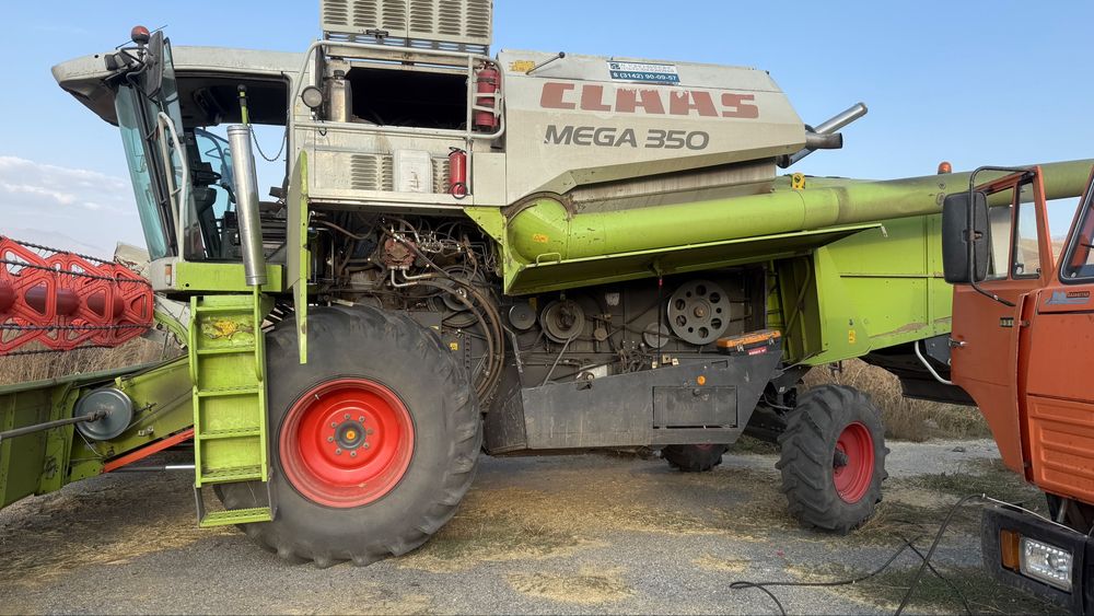 Комбайн Claas Mega 350