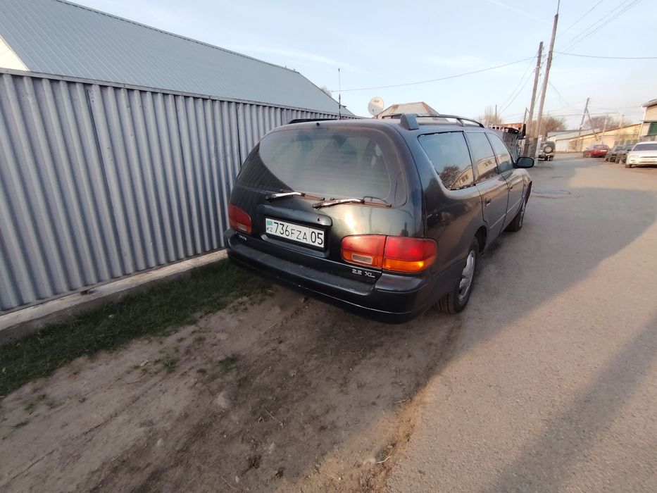 Toyota camry 10, 1995 года