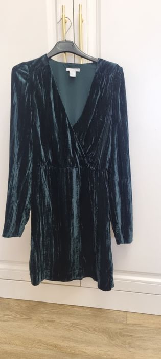 Платья нарядные 42 размера