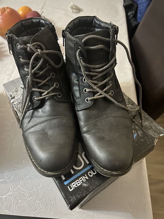 Ghete piele barbati 40