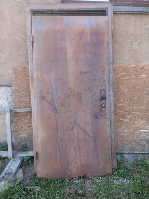 Продам срочно железный  двери