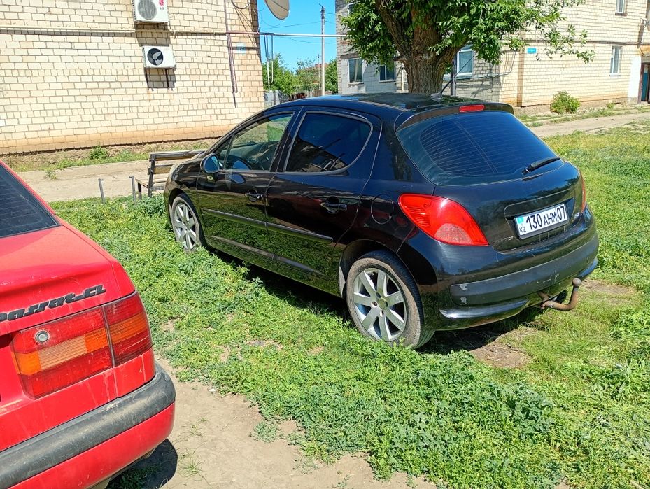 Продам Пежо 207 в хорошем состоянии
