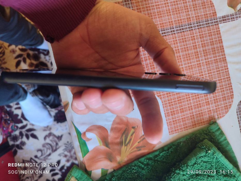 Samsung a24  6ga 128