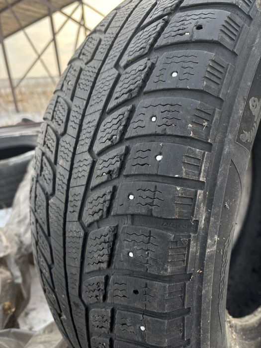 265/65/17 шины Michelin в хорошем состоянии