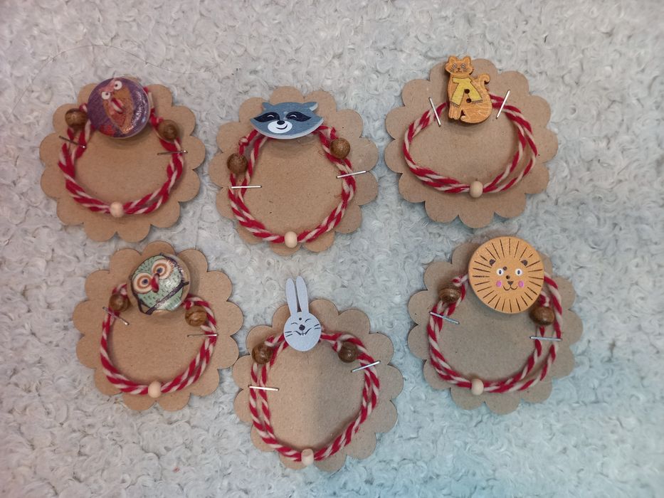 Мартеници от вълна 50 цента