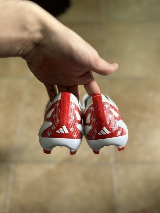 Продам профессиональные бутсы