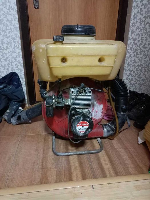 опрыскиватель бензиновый