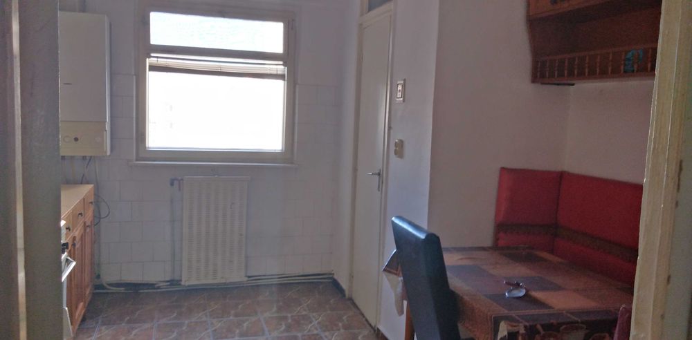 Vând apartament 3 camere, ultracentral