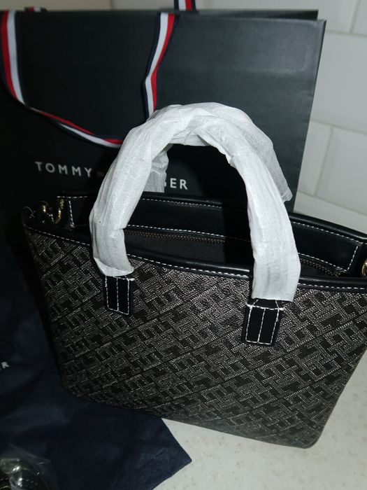 Сумка Tommy Hilfiger