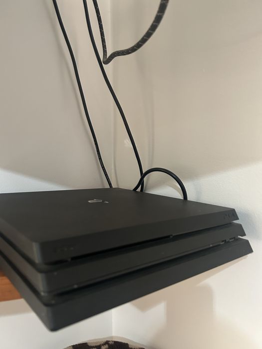 ps4 pro plus 3 controllere
