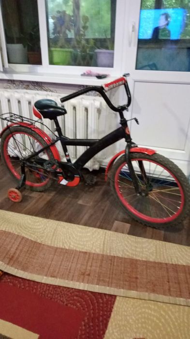 Продам детскии вилик