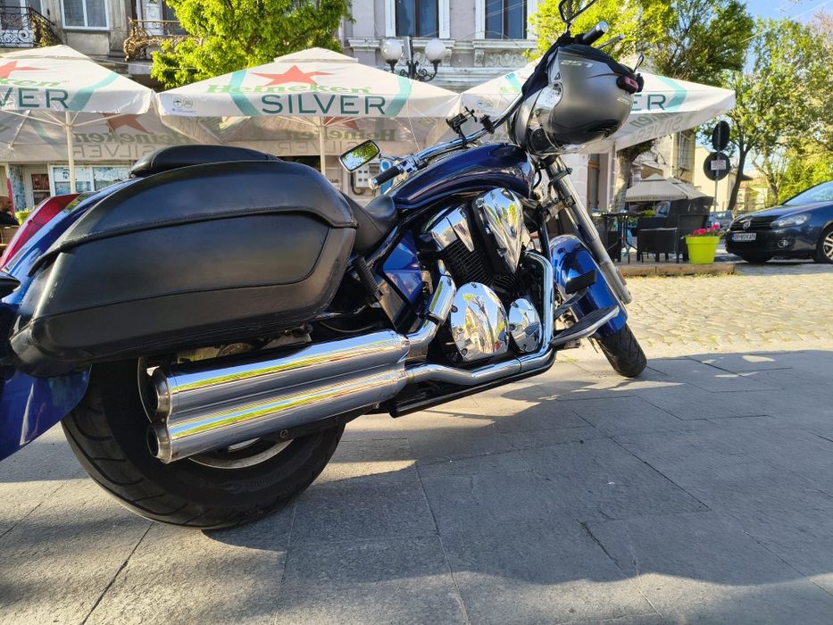 Se vinde Honda VT1300 2010