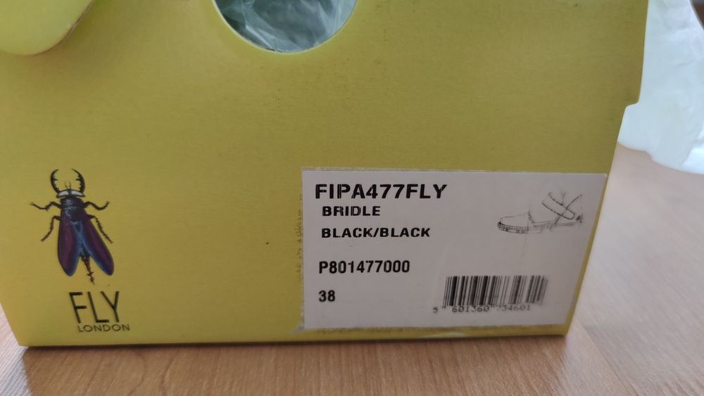 Дамски кожени  обувки Fly London 38n