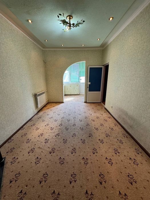 Super lokatsyadan zolotoy qavatdan zo'r narxda 2 xonalik kvartira soti