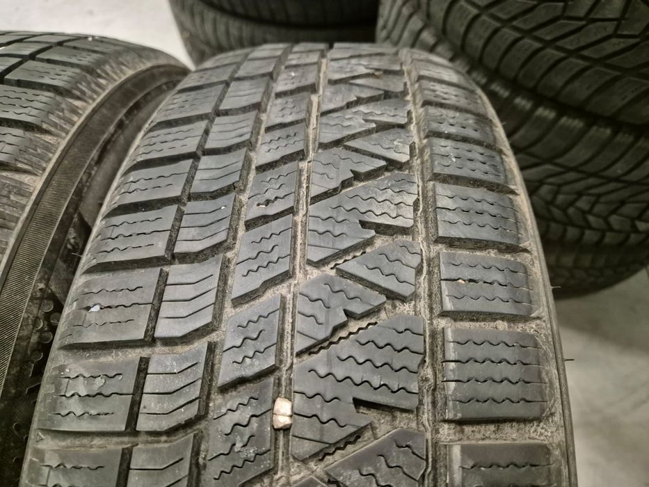 4 anvelope iarna Kumho 215 65 17 stare foarte buna