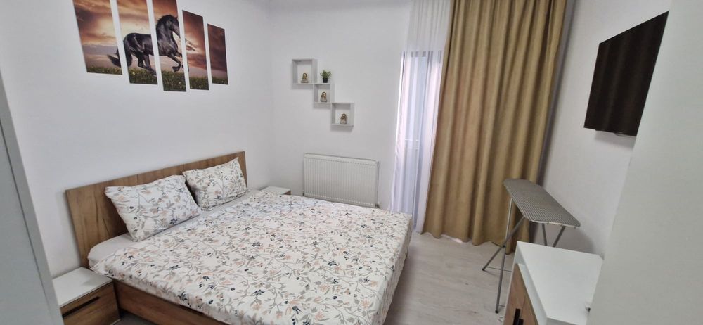 Inchiriez apartament 2 camere mamaia nord