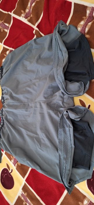 Шорты спортивные