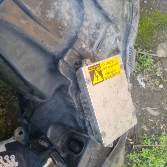 Завиващи фарове за астра h