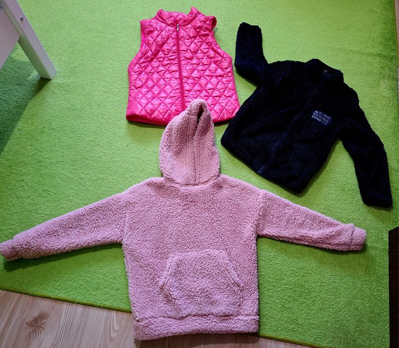 HAINE FETITA 134/140 hanorace bluze vesta