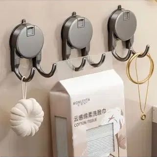 Cârlige în baie sau bucătărie. Prețul este pentru 3 bucăți