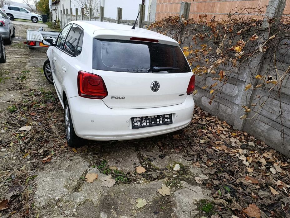 Dezmembrez volkswagen vw polo 6R 2011 1.4 bifuel benzina gaz cod CMAA