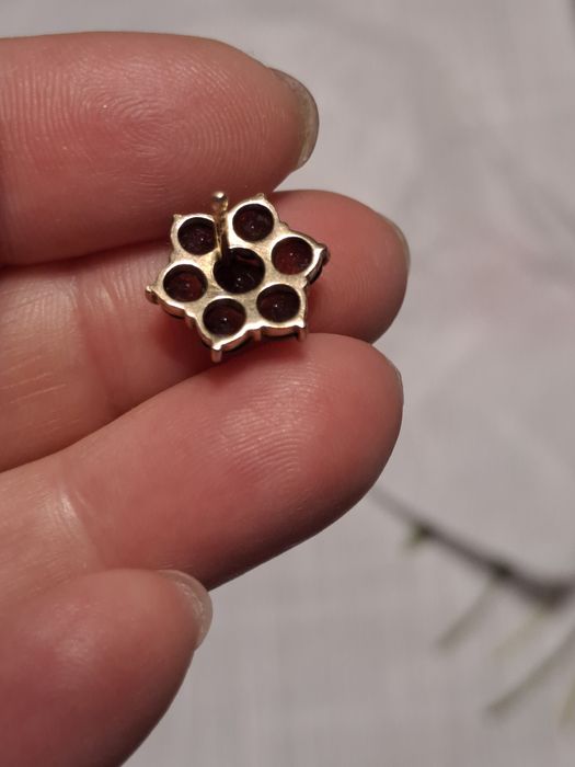 Cercei aur 8k cu granate