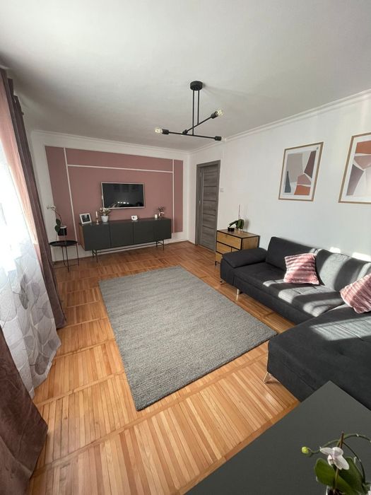 Închiriez apartament cu 2 camere in zona Aurora