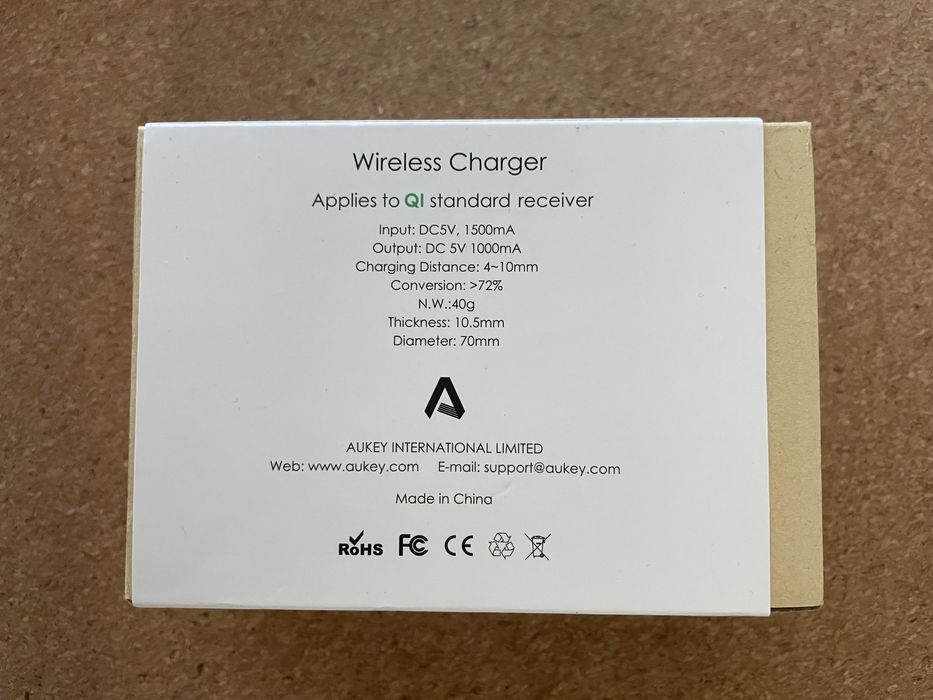 Безжично / безконактно / Wireless зарядно за телефон