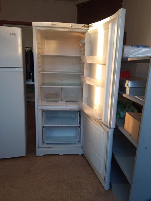 Холодильник с доставкой