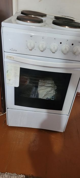 Продаётся электрическая плита