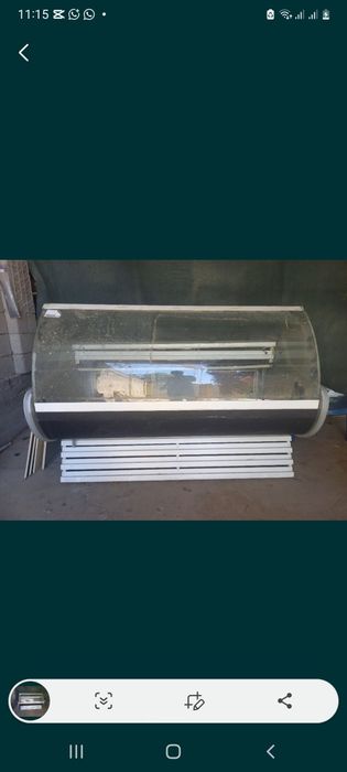 Витриный морозильник