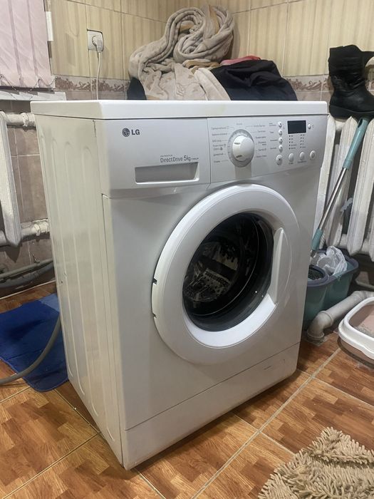 Продам стиральную машинку LG