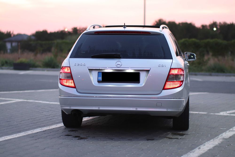 Mercedes-Benz C-Class, 270.000 km, 2.2 Diesel, 136 CP – An 2010 ...
