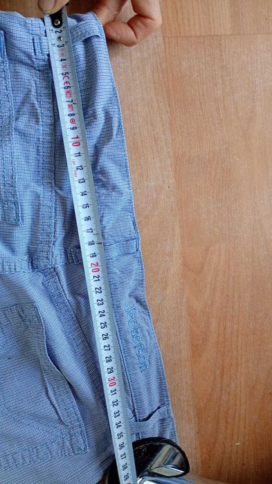 Pantalon Benetton class regular,  si  pantalon Jekerson,