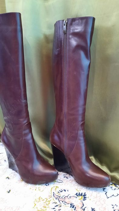 Кожаные фирменные сапоги Fabiani