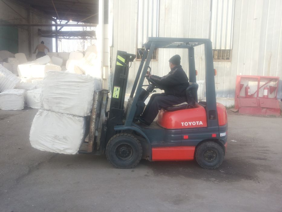 Киповой толкатель для кар.(кара,автопогрузчик, kara)