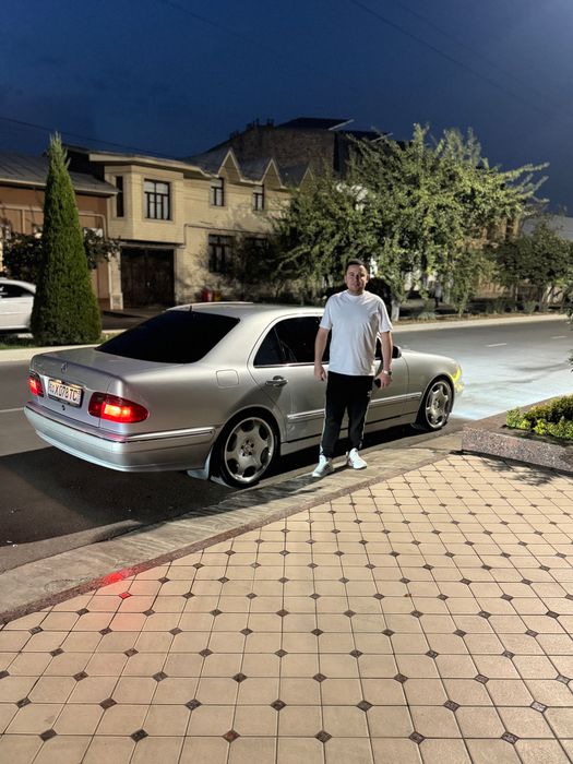 Mercedes w210 e320 avangard