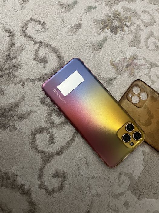 Продам телефон blacview a95