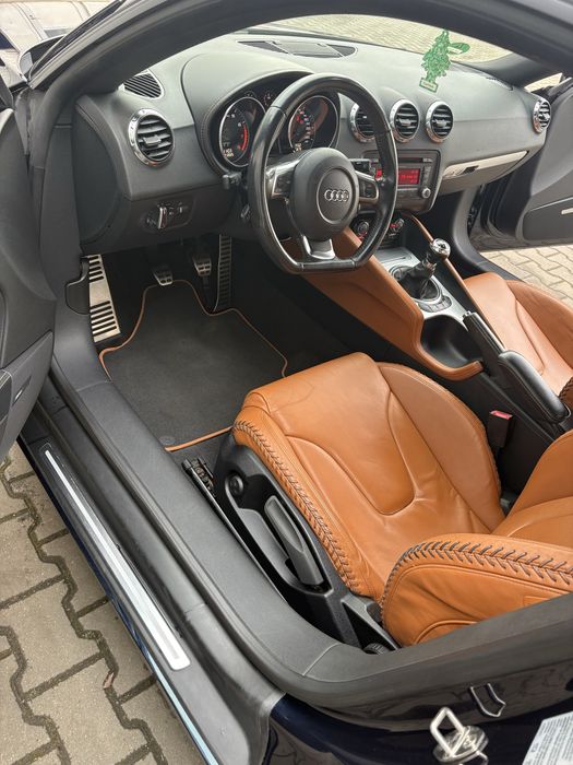 Se vinde Audi TT   Inpecabila.….