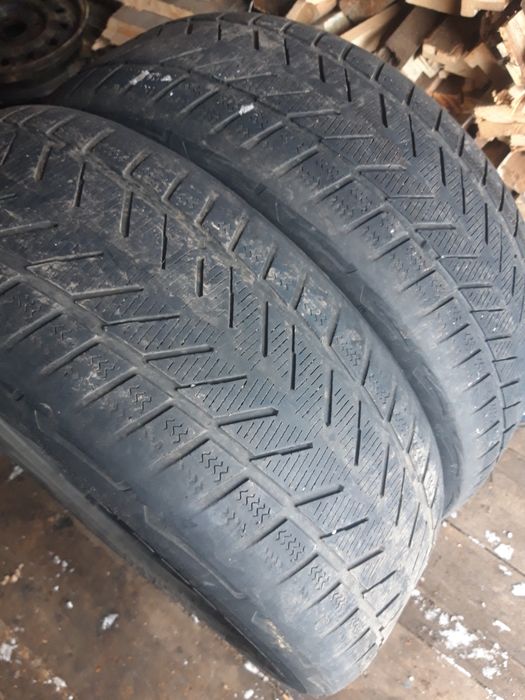 Продам резину 215/60 r16