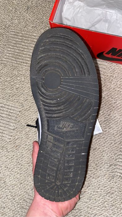 Jordan 1 high silver toe