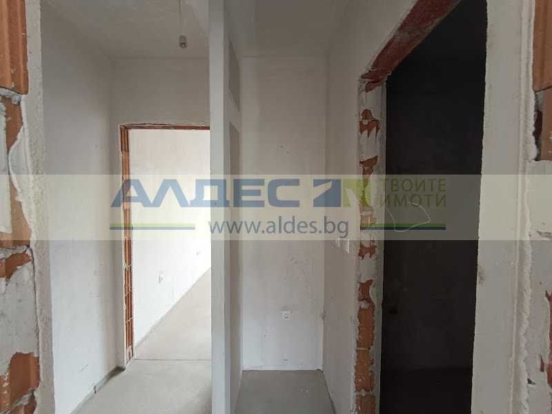 Продава се Тристаен апартамент в София, Разсадника - 89 кв.м за 2575 €/кв.м - Снимка #9