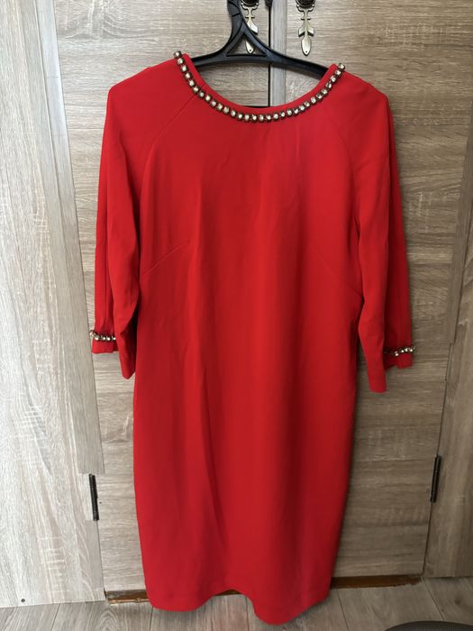 Стильное платье.