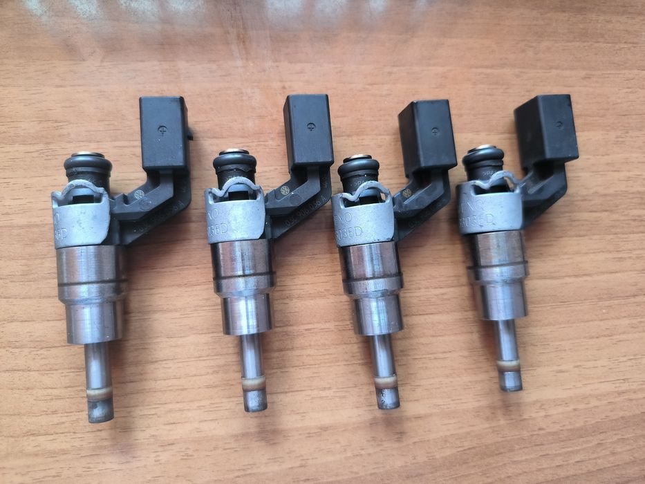 Injectoare golf 4, bora, audi a2 1.6 fsi BAD