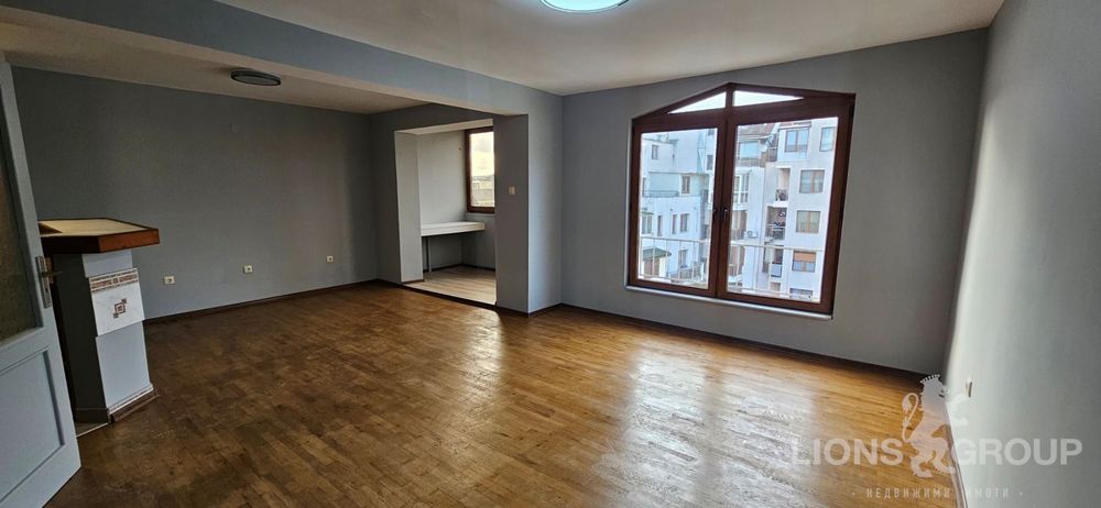 Продава се Двустаен апартамент в Варна, Зимно кино Тракия - 64 кв.м за 1036 €/кв.м - Снимка #1