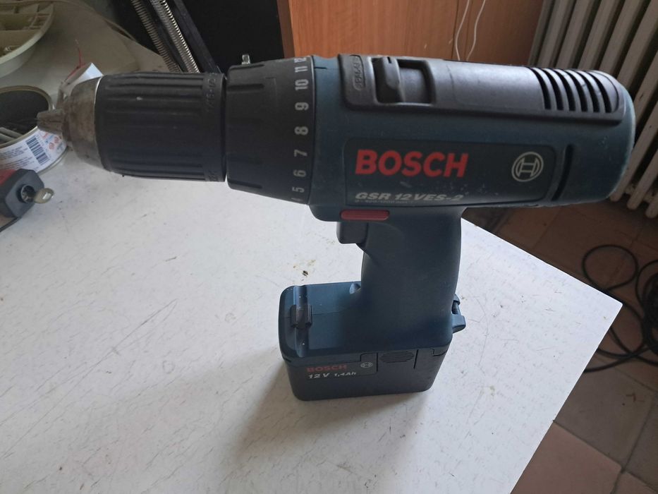 Bormasina filetanta Bosch