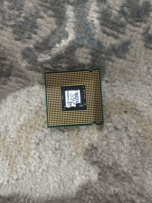 Продам процессор Intel Pentium е6600