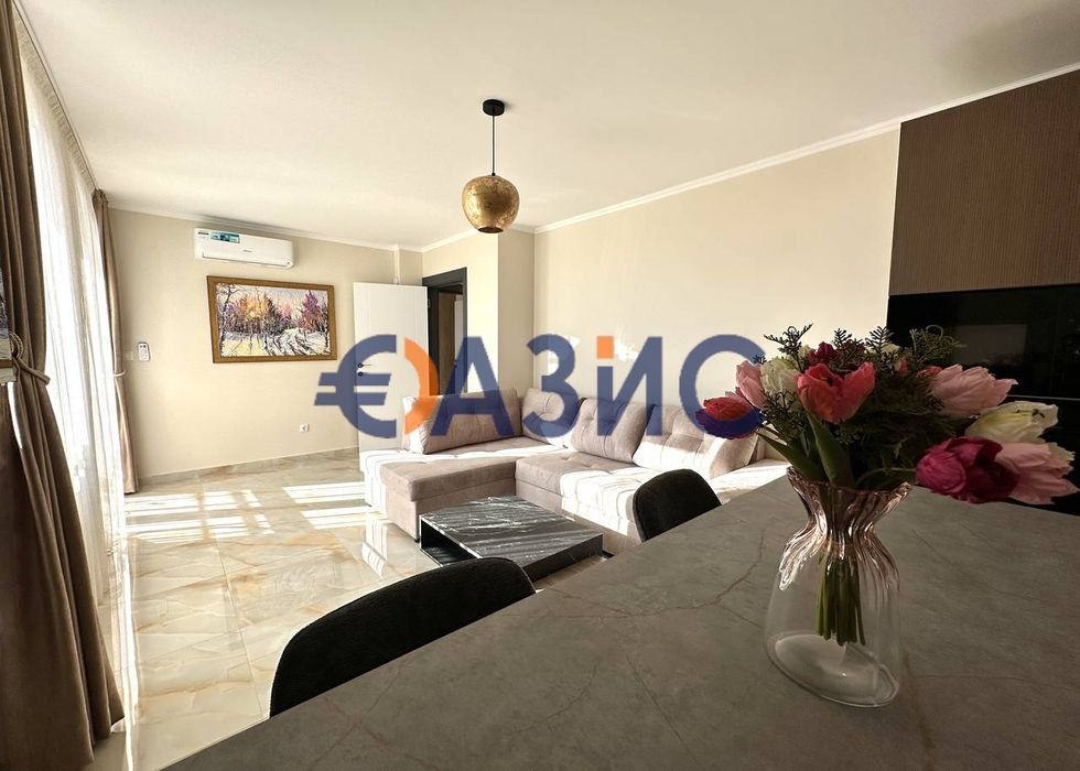 Тристаен апартамент в модерен комплекс в Свети Влас Емпериум 1, България, 70 кв., 230 000 евро #34147496