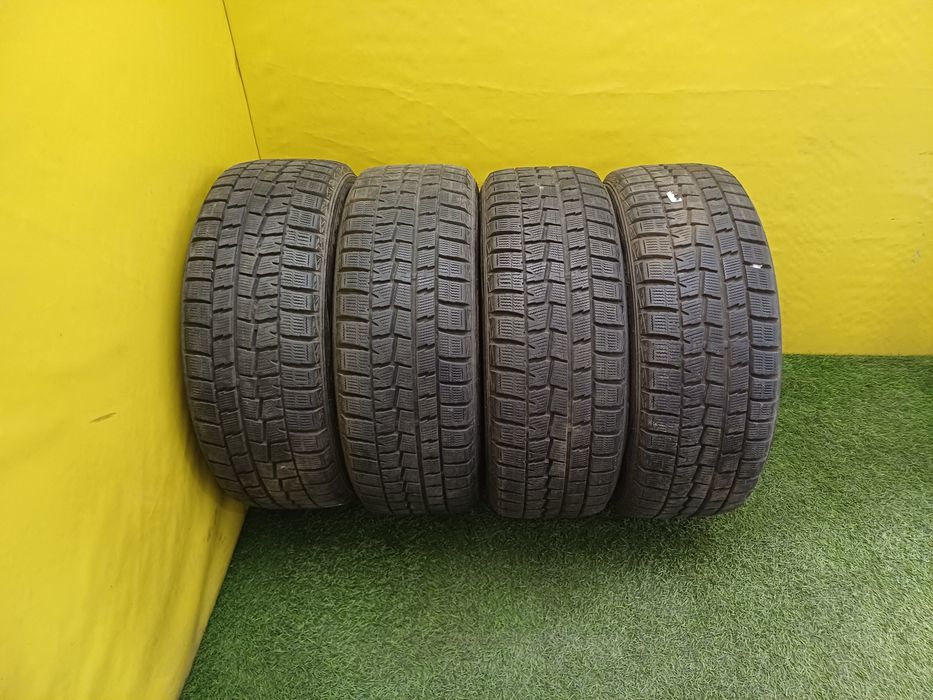 Шины 215 50 R17 DUNLOP комплект